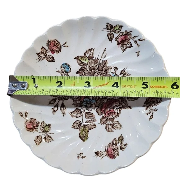 Johnson Bros.-Lot of 7 Vintage Devon Sprays Hand Engraving 6" Floral Pla… - Picture 6 of 6